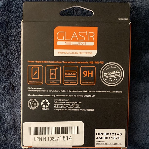 New Spigen Camera Lens Protector iPhone 11 Pro/11 Pro Max - Picture 2 of 2